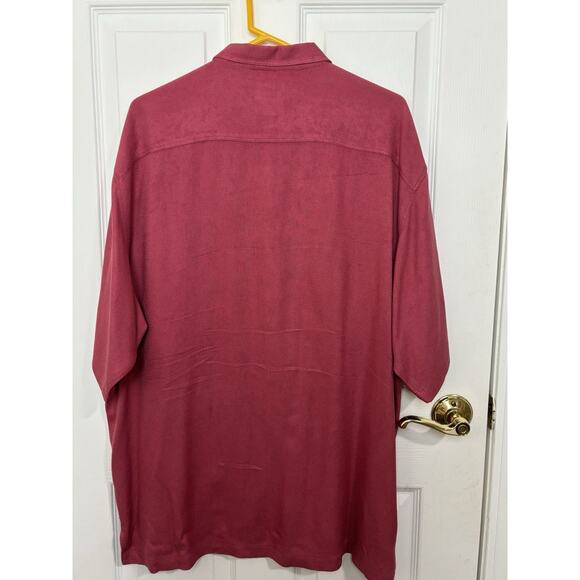 Tommy Bahama 100% Silk Red Button Down Size Large Resort Wear Vacation Beach - Picture 3 of 4
